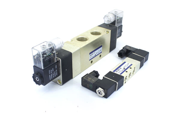 5-way pneumatic solenoid valve double coil